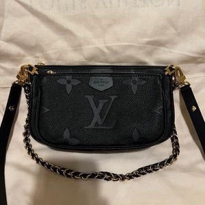 Louis Vuitton Multi Pochette Accessoires in Black Empreinte Leather
